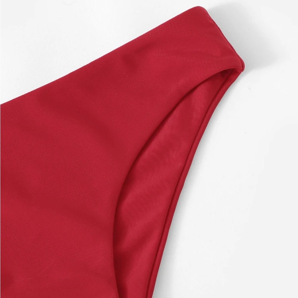 ๐ฅRed Women's Swim Bottom - Picture 3 of 6
